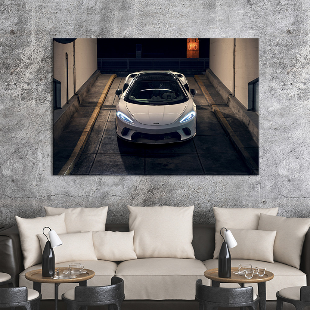 Картина Білий суперкар McLaren GT 122x81 см (1373-1)