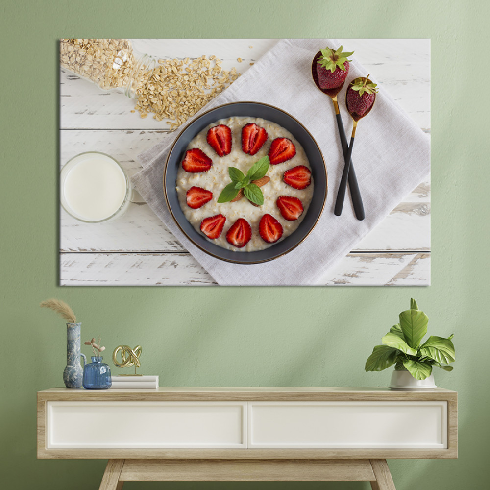 Картина для кухні кафе бару Вівсяна каша з полуницею 51x34 см (1606-1)