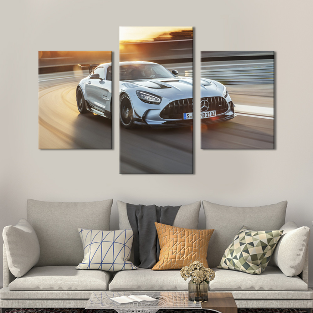 Картина Сріблястий Mercedes-AMG GT Black Series 66x40 см (1365-32)