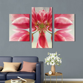 Картина триптих Яскрава рожева троянда 66x40 см (1008-32)