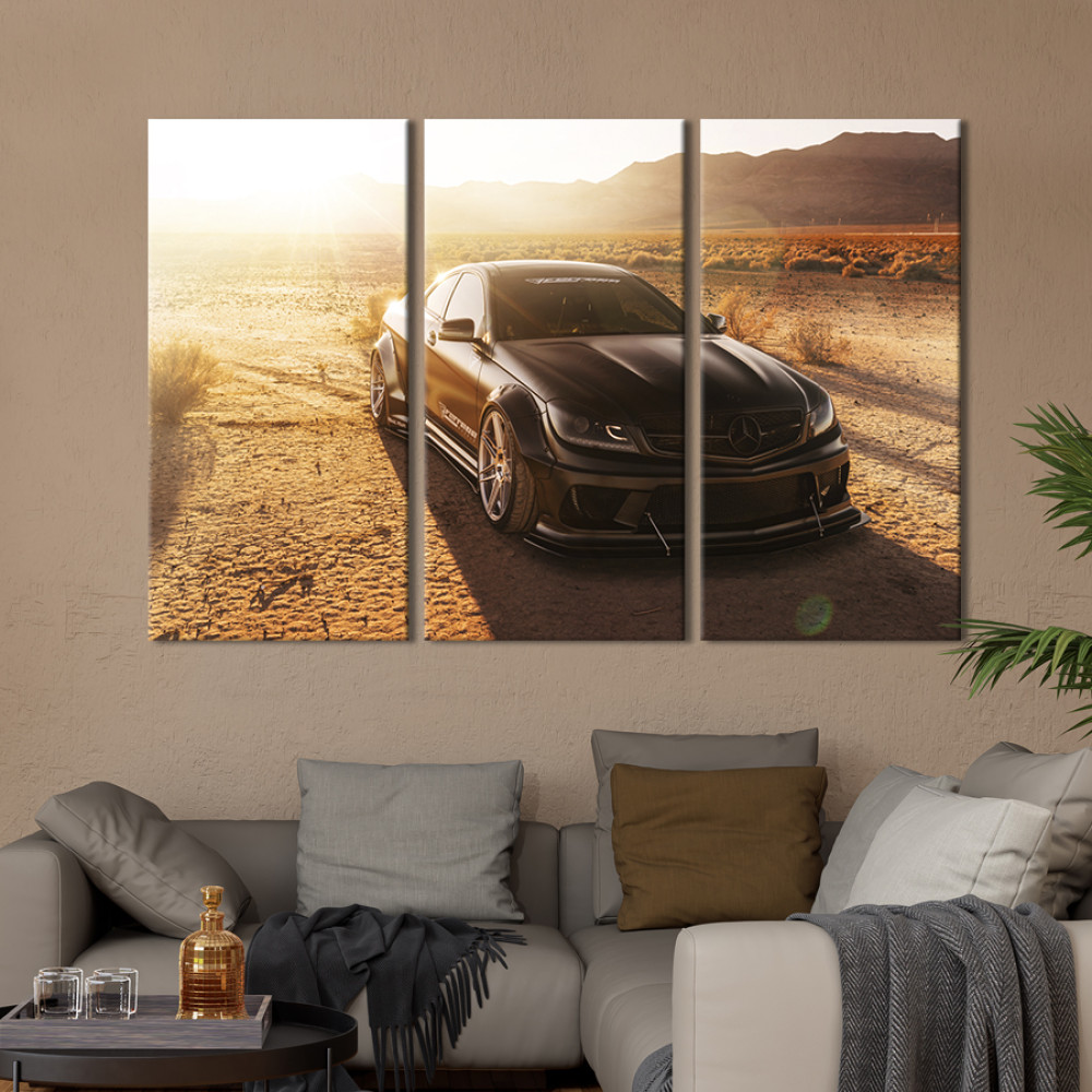 Картина Mercedes-Benz у пустелі 128x81 см (1366-31)