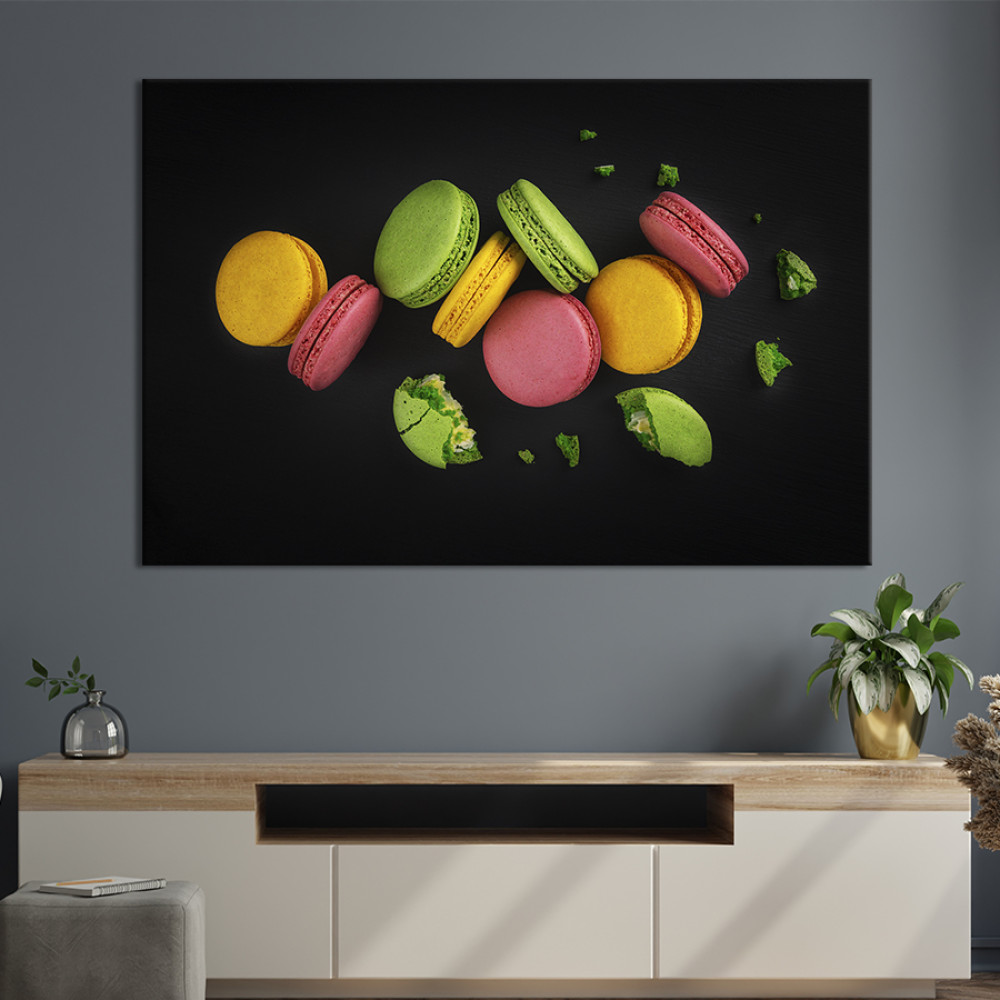 Картина для кухні кафе бару Тонкі різнокольорові макаруни 51x34 см (1603-1)