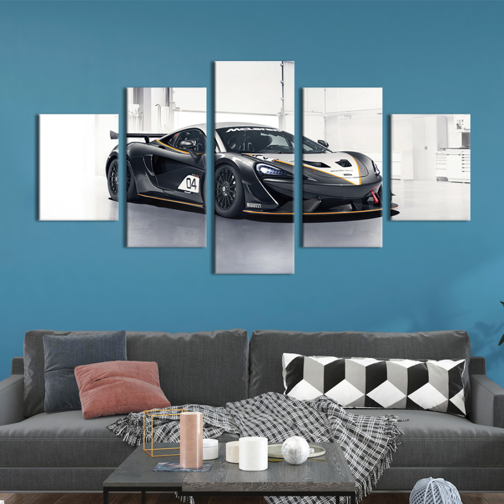 Картина Чорний спорткар McLaren 570S GT4 112x54 см (1353-52)