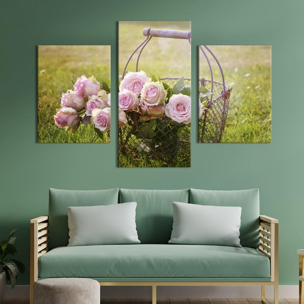 Картина триптих Букет троянд у кошику 141x90 см (986-32)