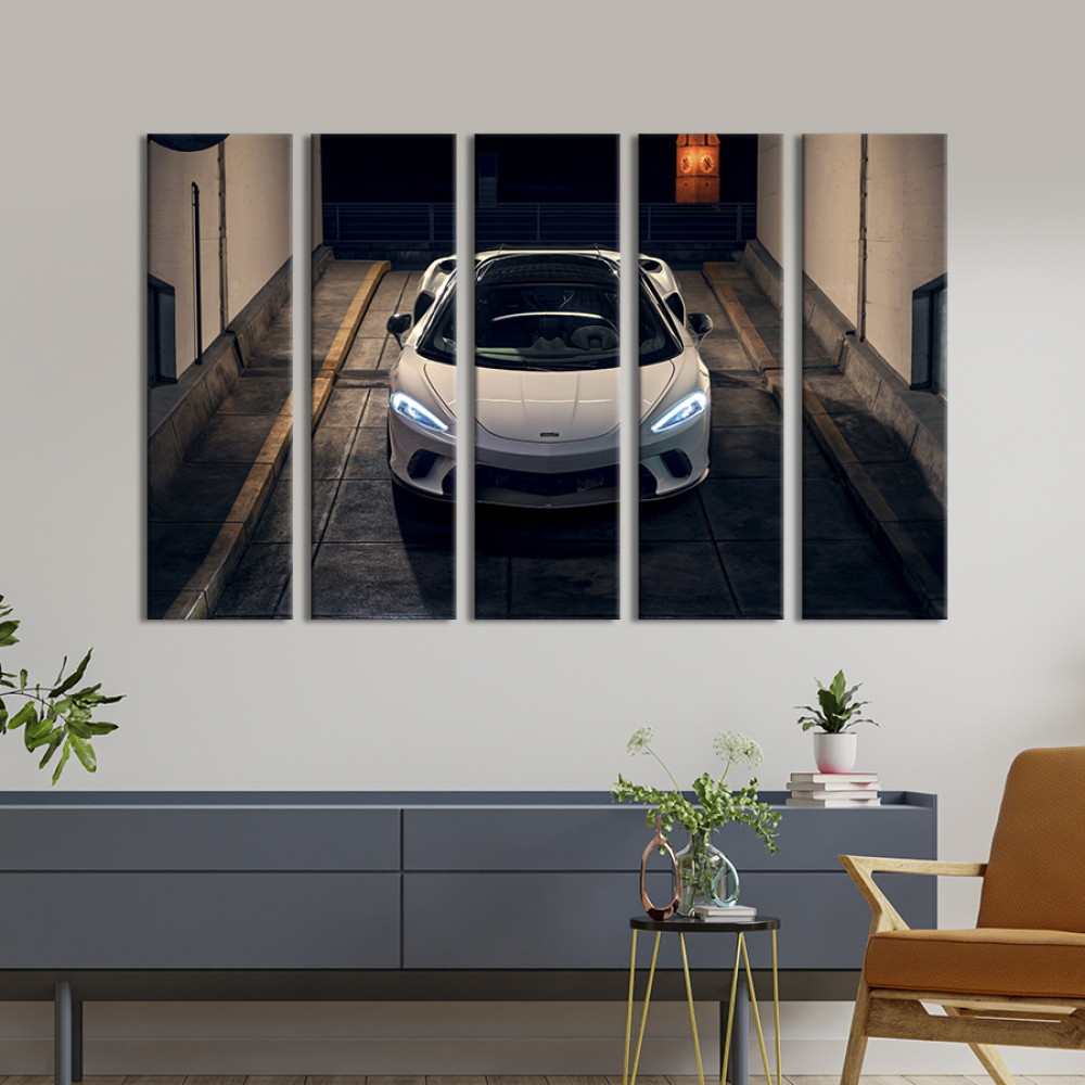 Картина Статусний суперкар McLaren GT 132x80 см (1373-51)